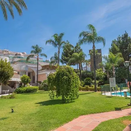 Lägenhetshotell Puerto Banus *