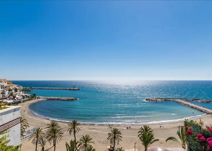 Puerto Banús Aparthotel