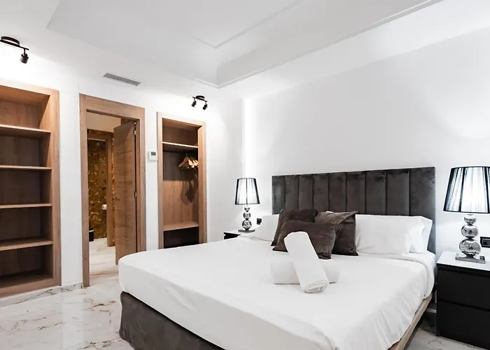 Puerto Banús Aparthotel