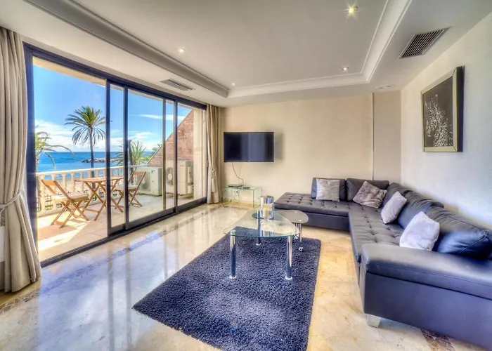 Aparthotel Puerto Banús 3*