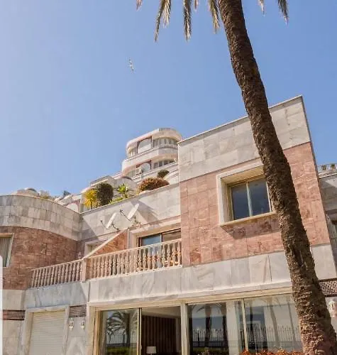 Puerto Banús 3*